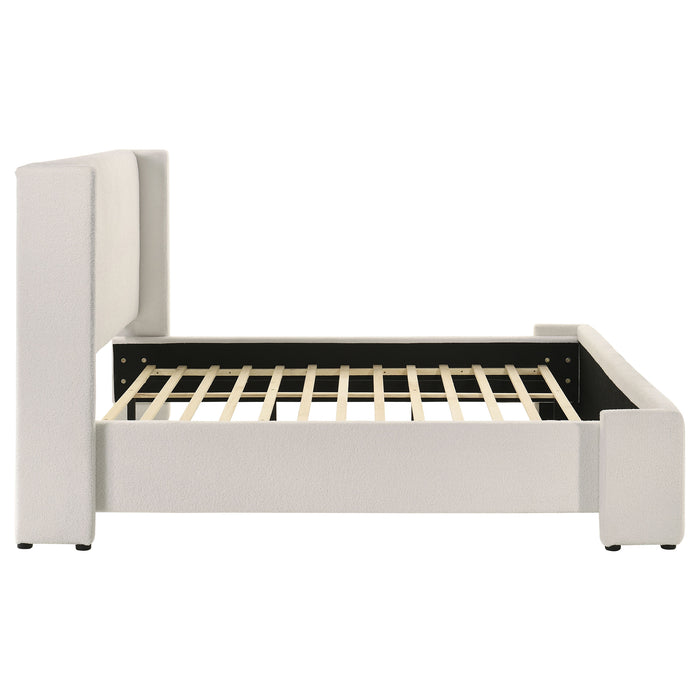 Alamosa Eastern King & Queen Bed