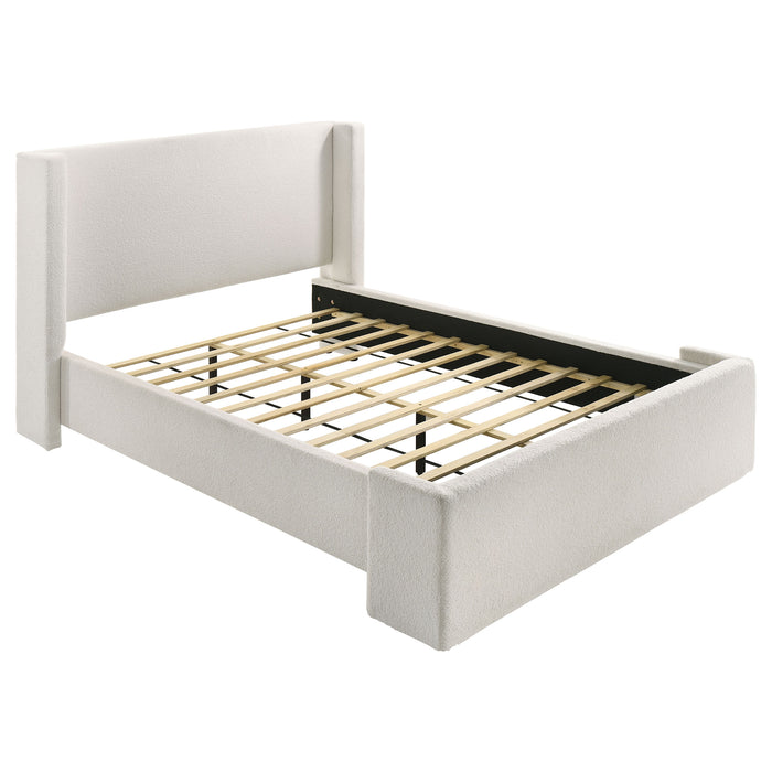 Alamosa Eastern King & Queen Bed