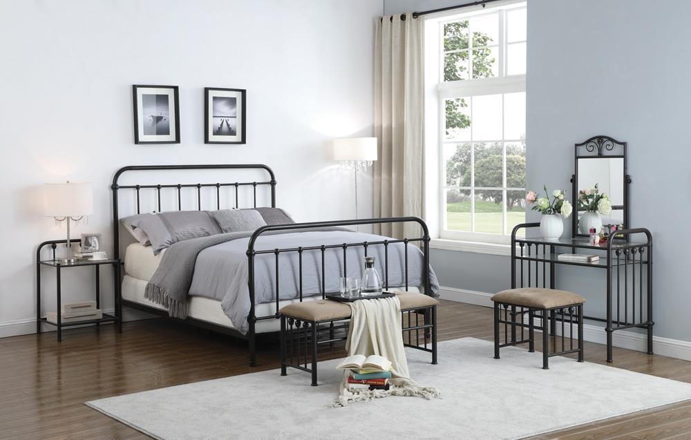 Livingston California King, E.King, & Queen Panel Metal Bed Dark Bronze