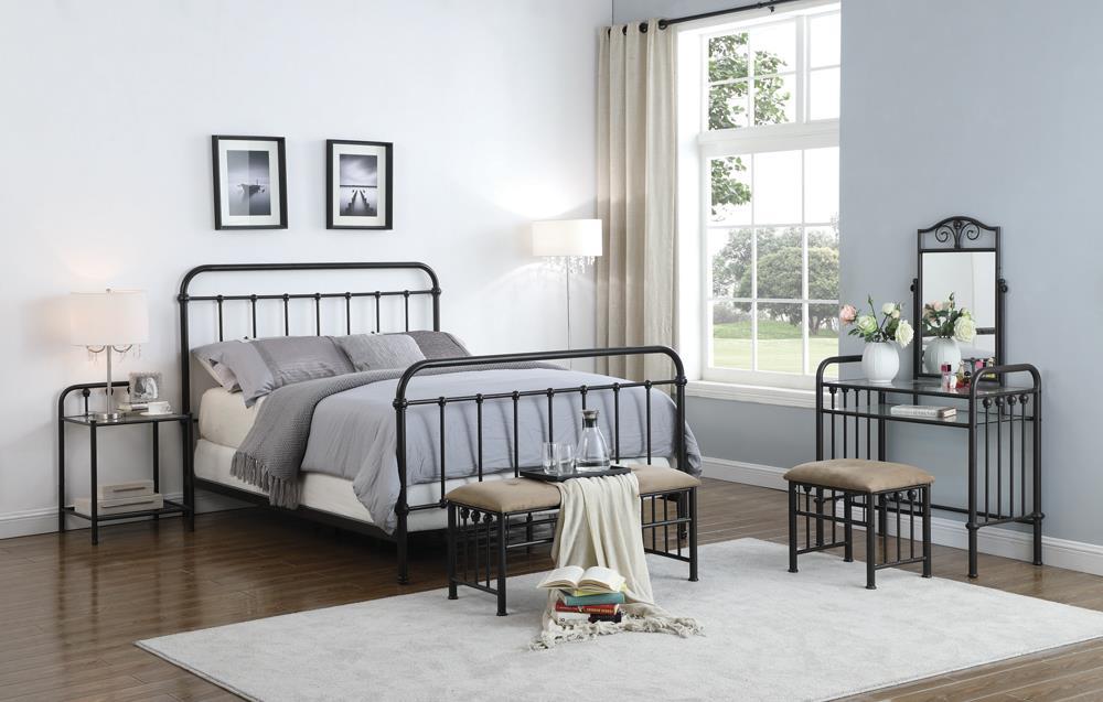 Livingston California King, E.King, & Queen Panel Metal Bed Dark Bronze