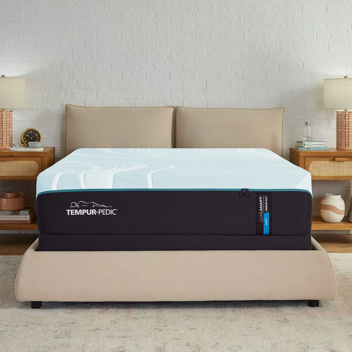 TEMPUR-LuxeAdapt Mattress